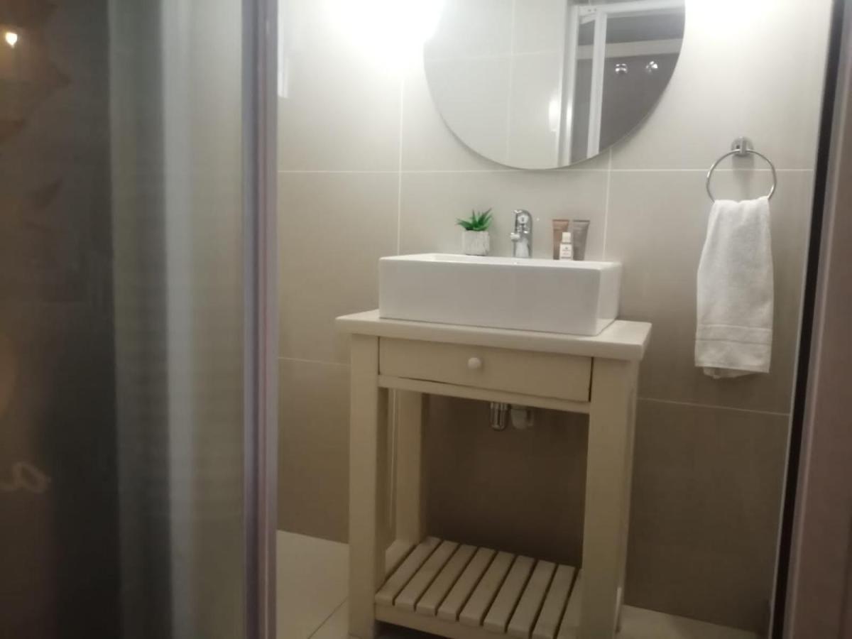Seaforth Guesthouse East London Eksteriør billede